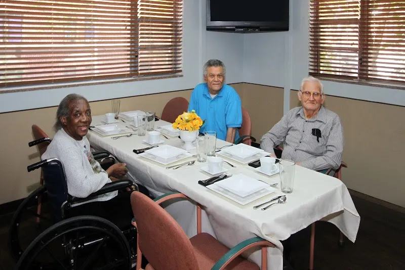 University Center - Photo 3