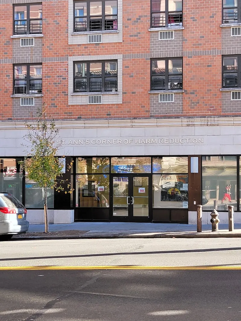 Hunts Point Multi-Services Center - Photo 2