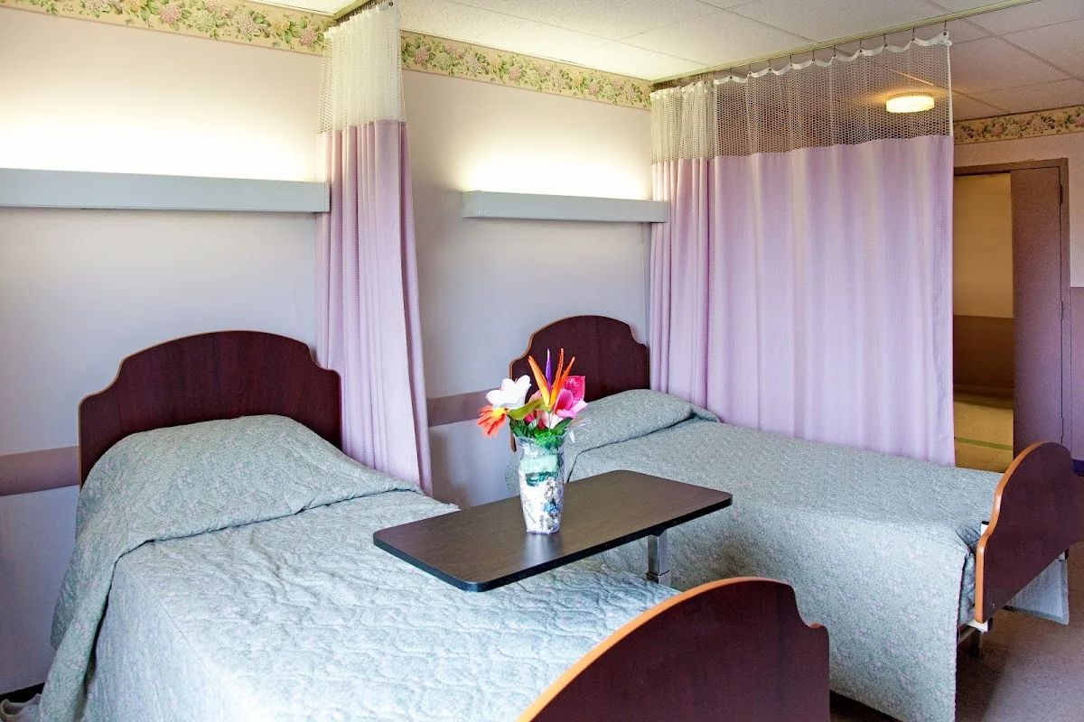 Bronx Center for Rehabilitation and Nursing - Photo 5