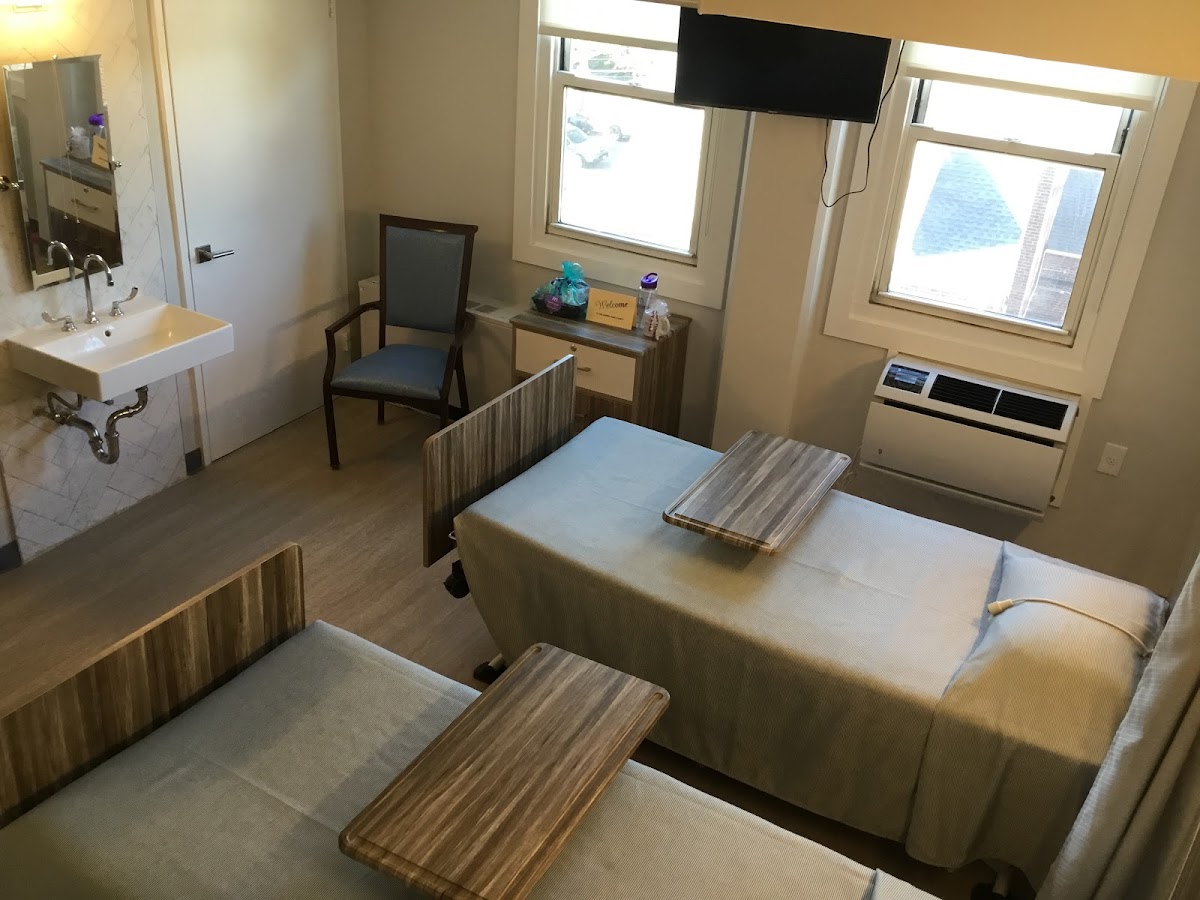 Morris Park Rehabilitation & Nursing Center - Photo 3