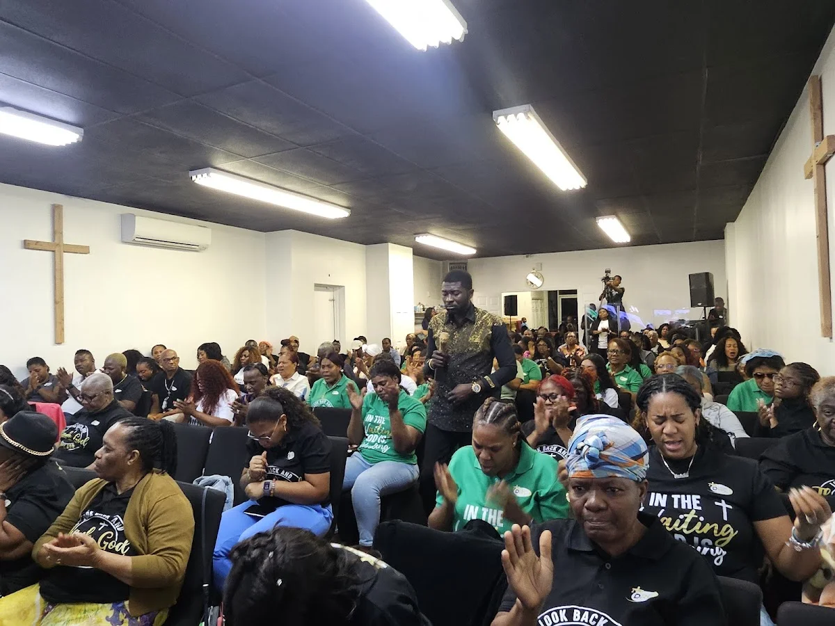 Discovery Recovery Church - Photo 4