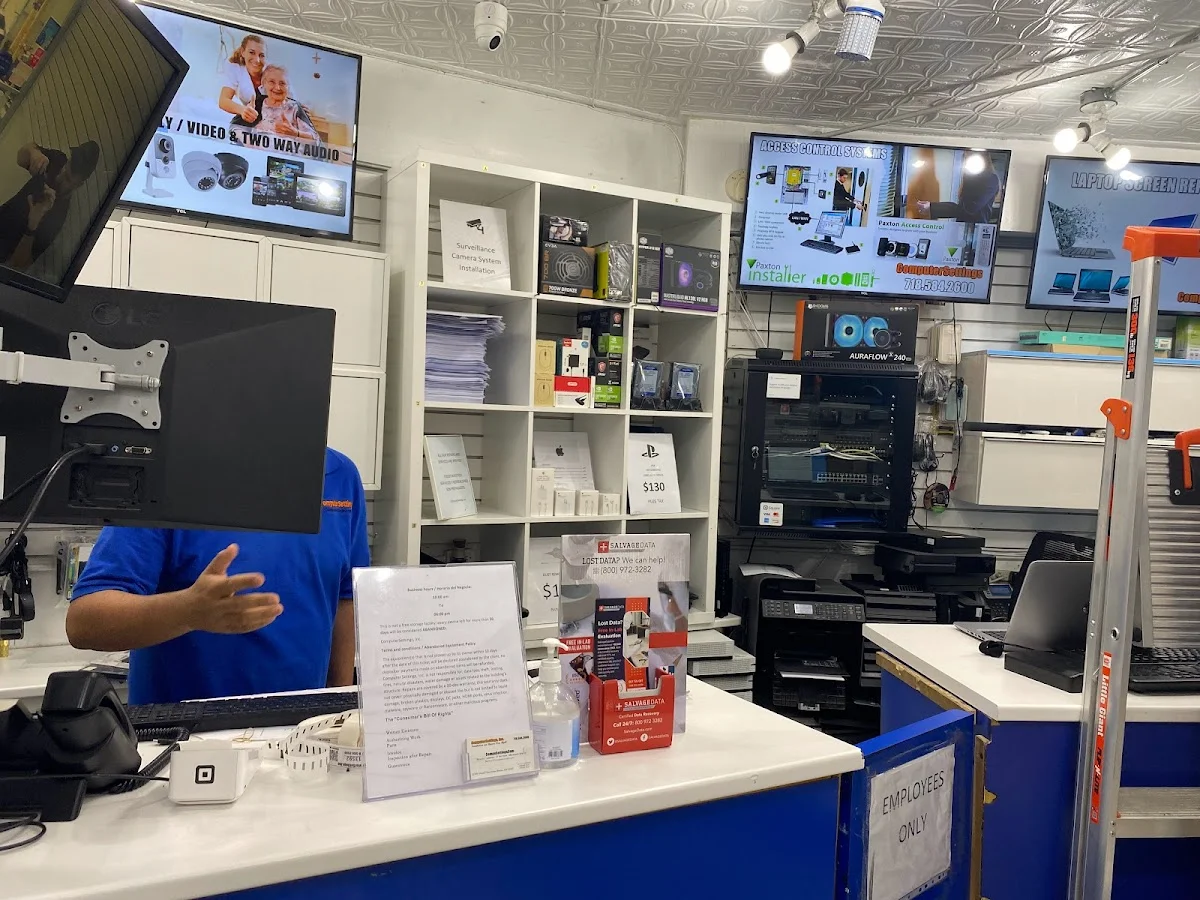 SALVAGEDATA Recovery Services - Photo 4