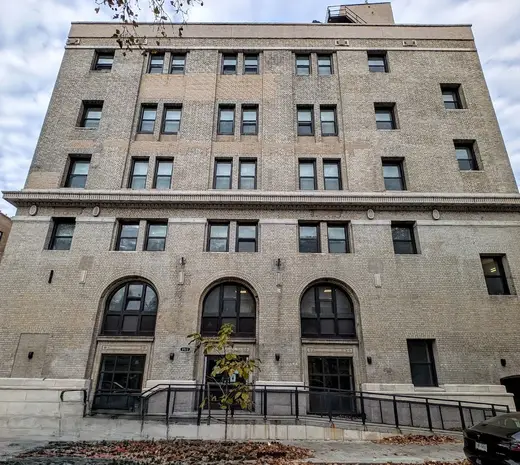 Fulton Community Reentry Center facility photo