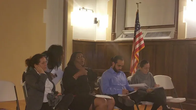 Concourse House - interior photo