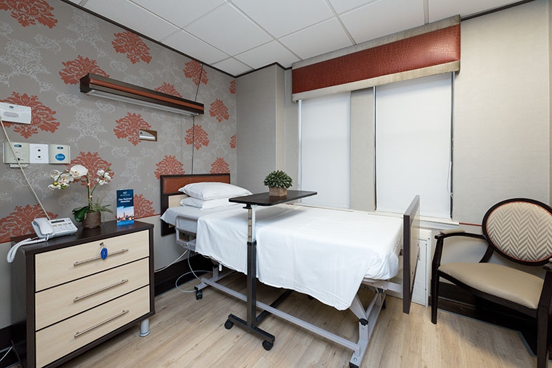 The Riverside Premier Rehabilitation and Healing Center - Photo 4