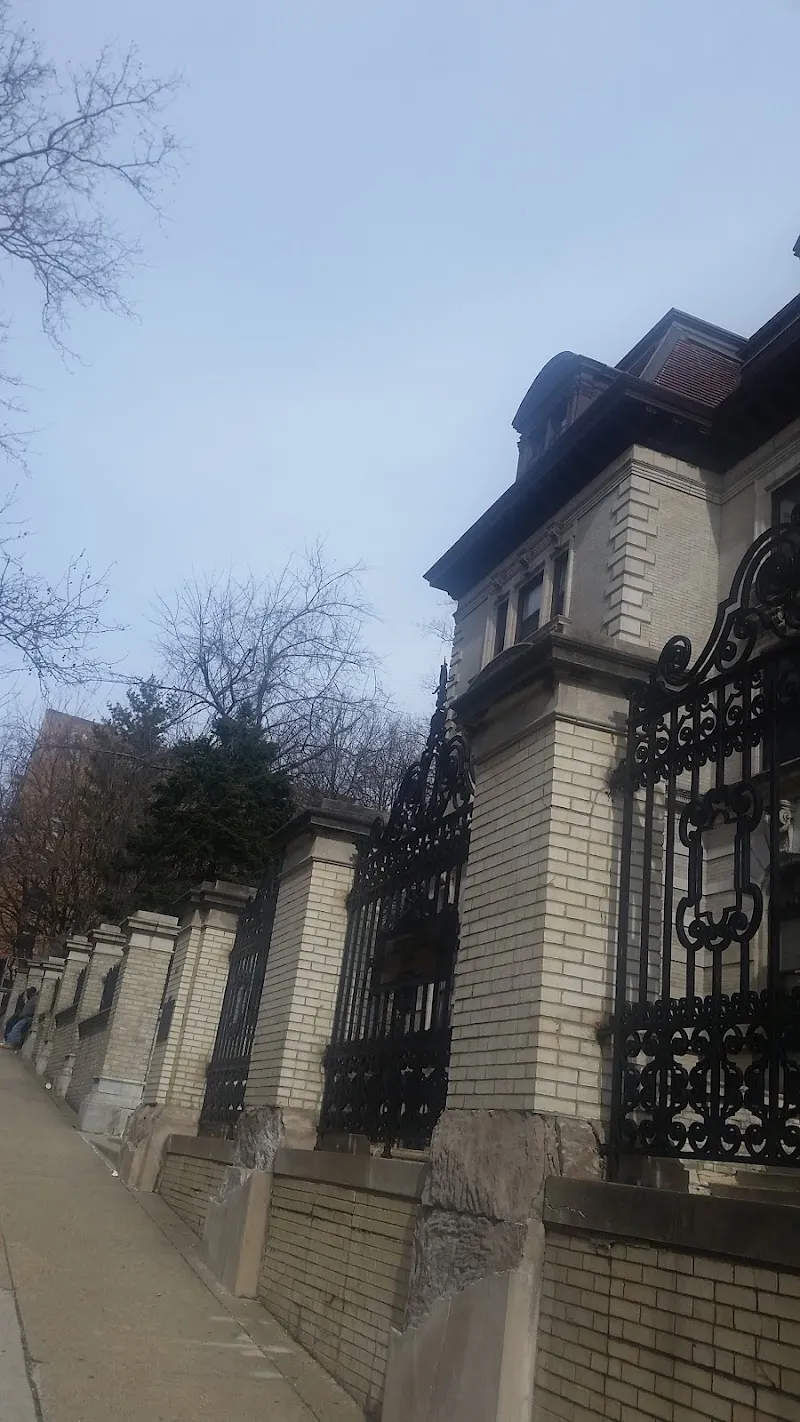 Highbridge-Woodycrest Center - view photo