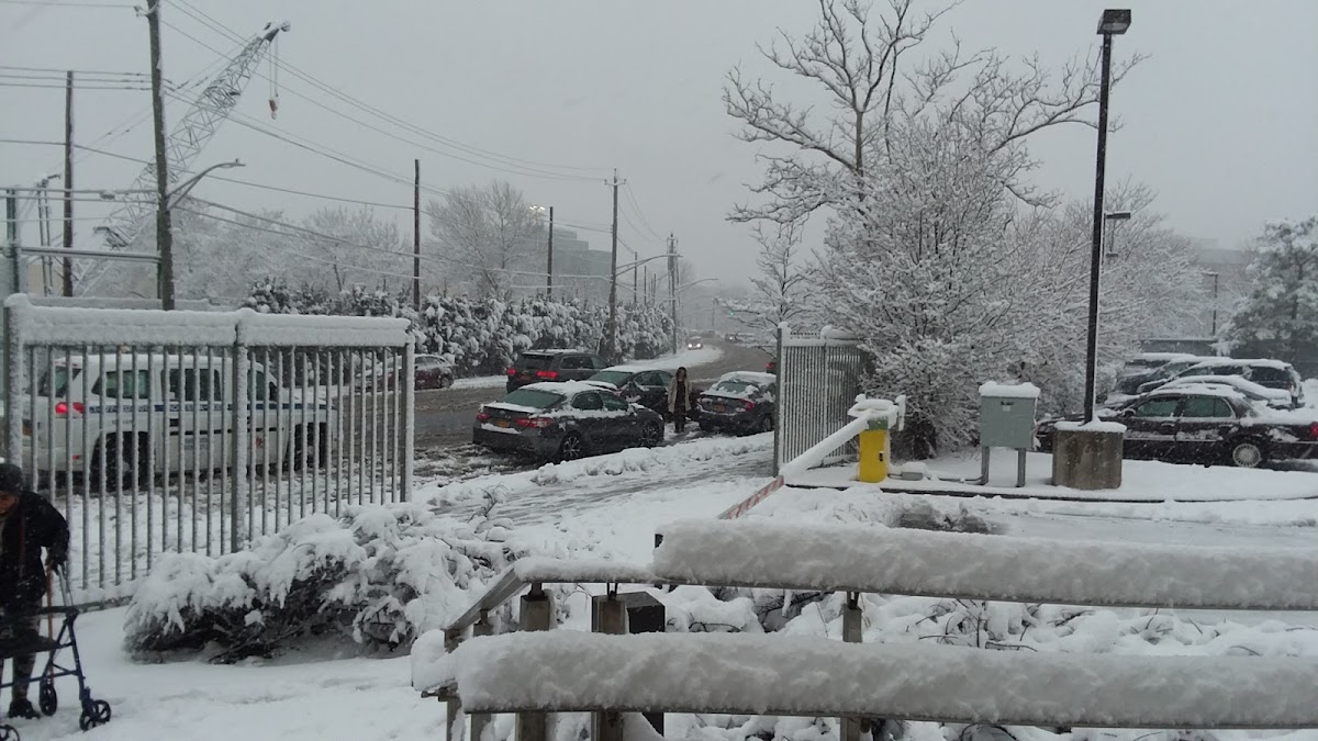 Montefiore Wellness Center at Waters Place - Photo 5