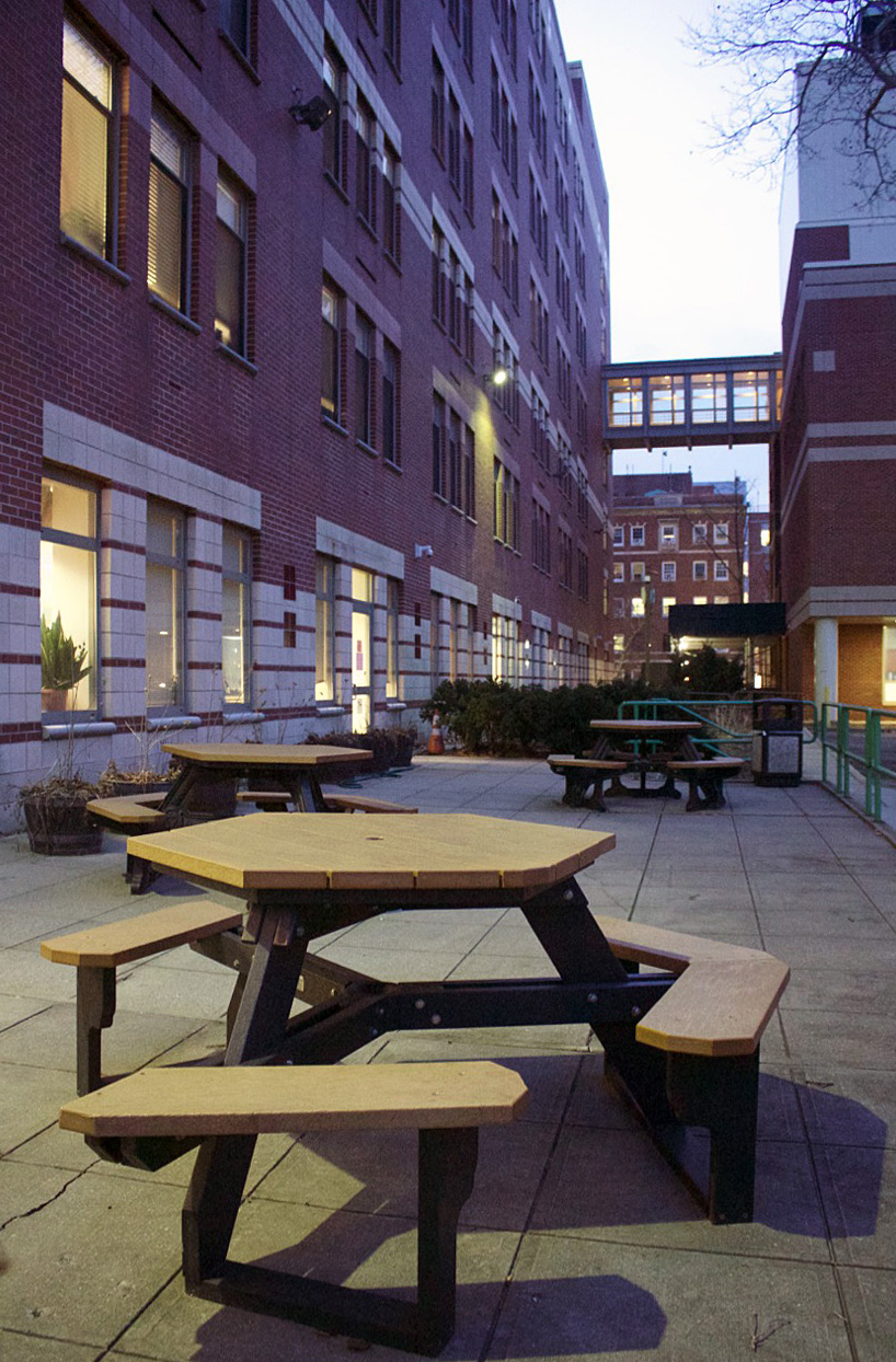Bronx Gardens Center for Nursing and Rehabilitation - Photo 5