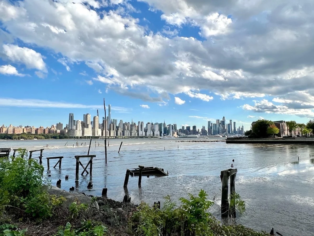 Hudson Pointe at Riverdale Center for Nursing and Rehabilitation - Photo 5