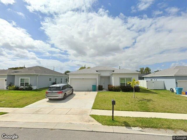 Rocklay Sober Living Homes in Florida - Photo 2